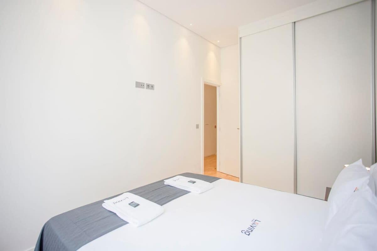 Liiiving In Porto-Mouzinho Residence Apartments Exterior photo