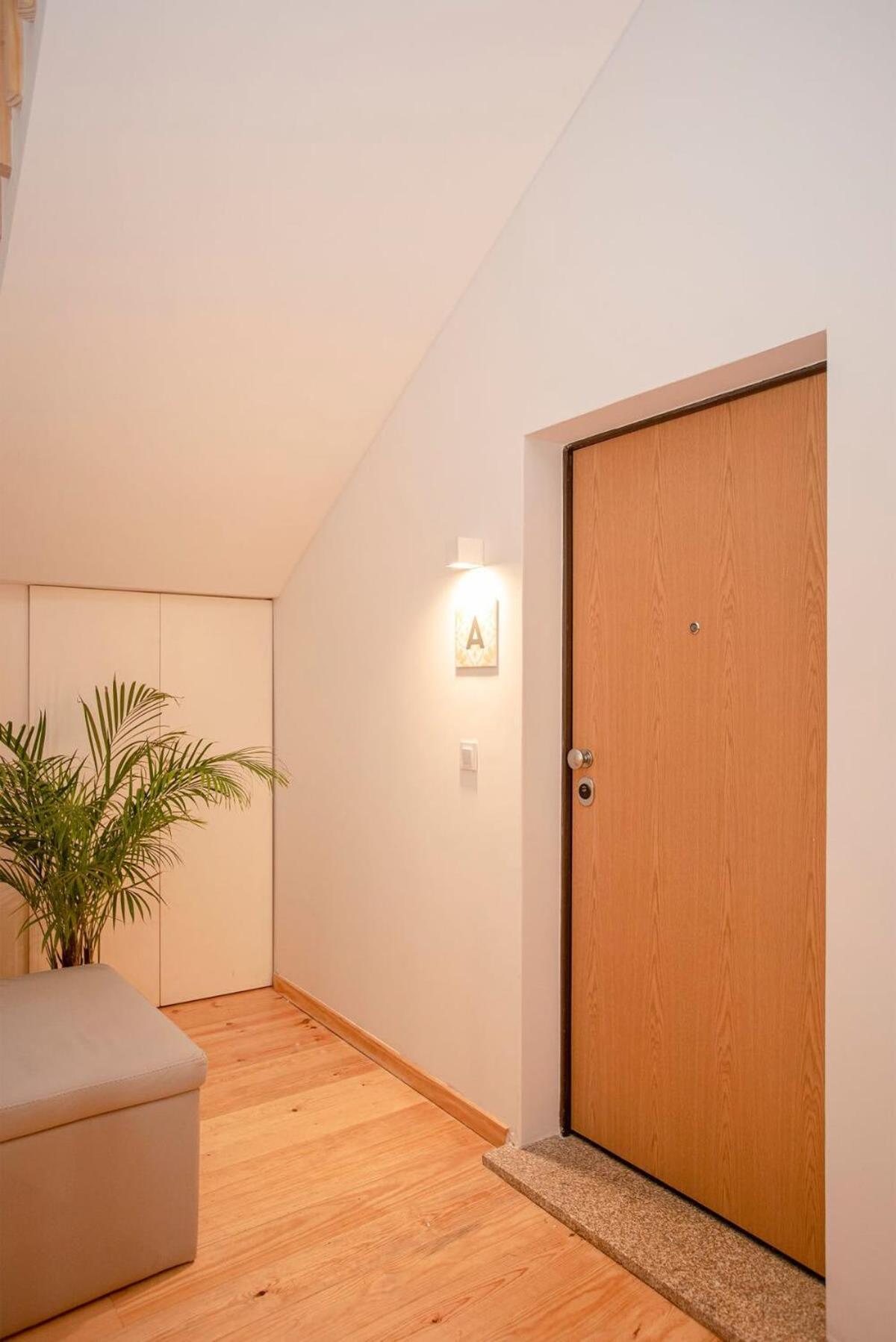 Liiiving In Porto-Mouzinho Residence Apartments Exterior photo